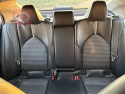 تۆیۆتا کامری